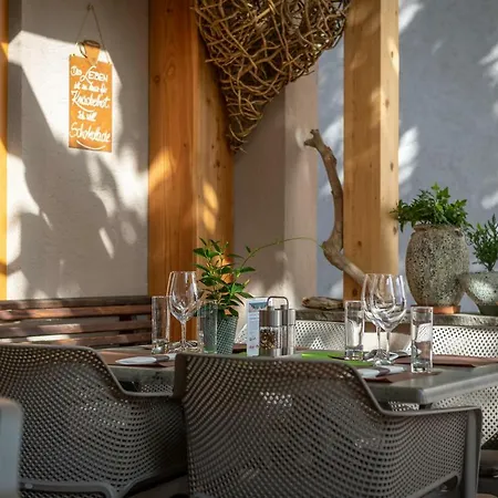 Hotell La Pasta Restaurant 2*