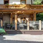 Hotel La Pasta Restaurant