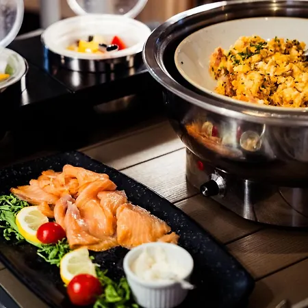 La Pasta Restaurant 호텔 스텀