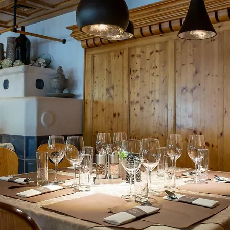 La Pasta Restaurant 2* 스텀