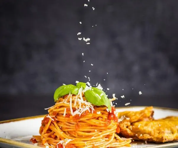 La Pasta Restaurant 2* ستام