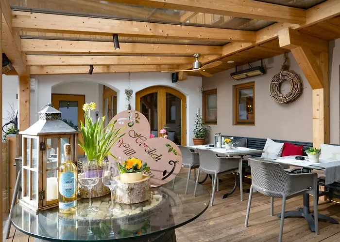 La Pasta Restaurant فندق