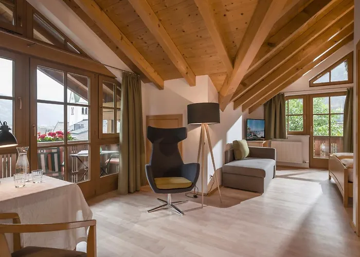 فندق La Pasta Restaurant 2*